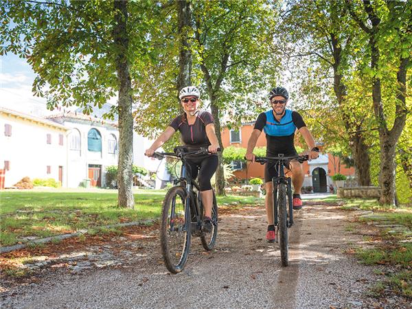Dalmation Coast cycling holiday, Croatia