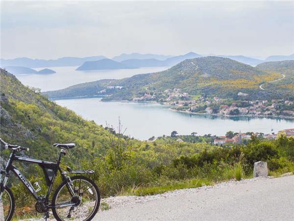 Cycle the Dalmatian Coast in Croatia