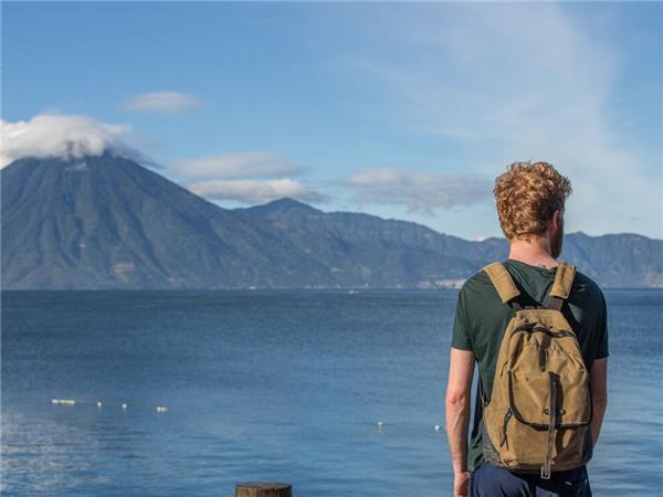 18-29s holiday in Central America
