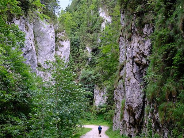 Trekking the Transylvanian Alps holiday