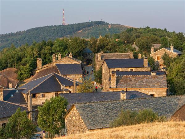 Camino de Santiago small group holiday