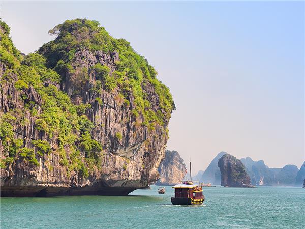 Vietnam tour for under 30's