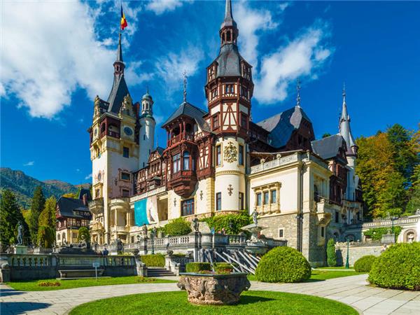Cycling holiday in Romania small group