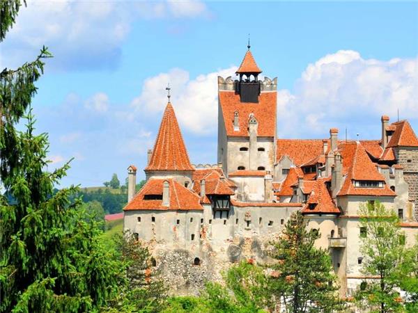 Cycling holiday in Romania small group
