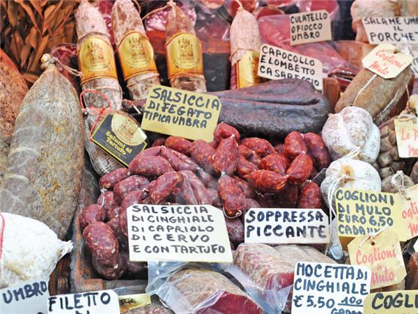 Walking in Rome & Umbria holiday with added comfort