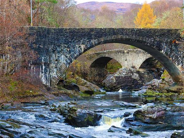 Autumn walking holiday in the Scottish Highlands