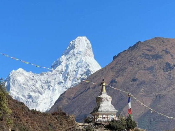 Everest hiking holiday