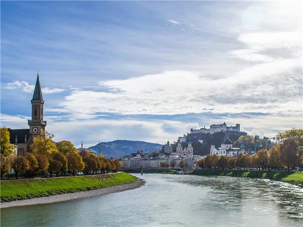 Austrian lakes family activity holiday