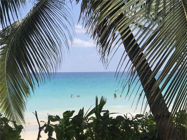 Seychelles island hopping holiday