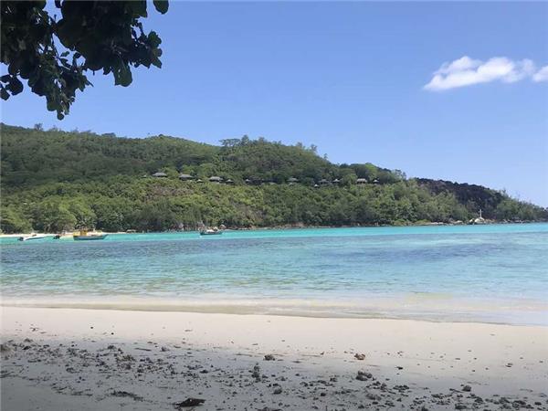 Seychelles island hopping holiday