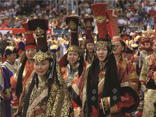 Naadam festival & Moscow holiday