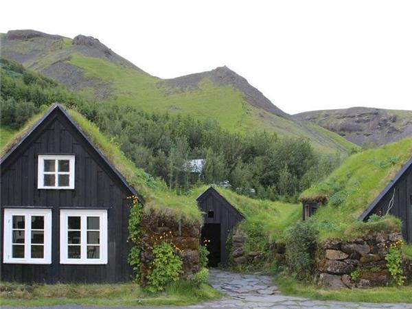 Iceland Northern Lights adventure holiday