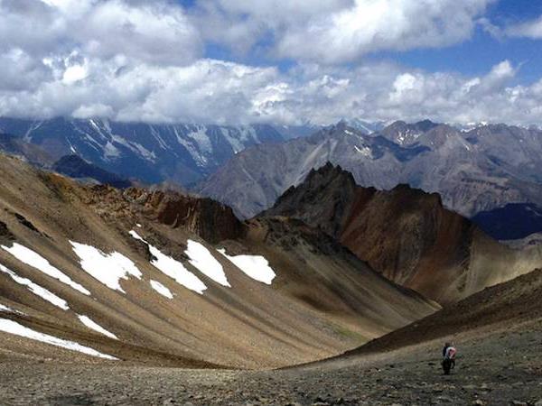 Great Himalaya Trail trek across Nepal