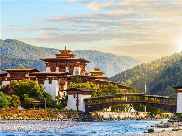 Bhutan & Nepal holiday, Himalayan Kingdoms