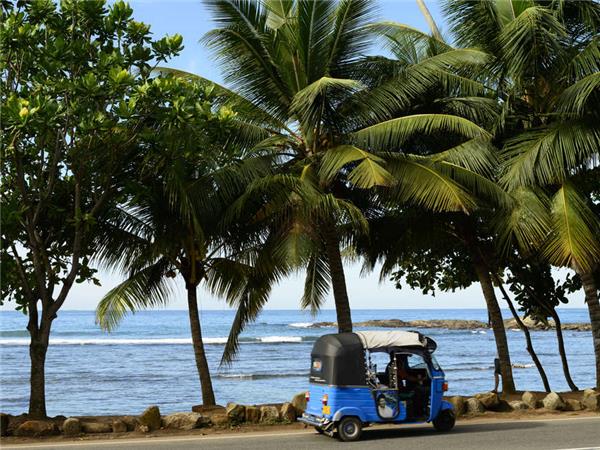 Sri Lanka small group holiday, Buddhas Island