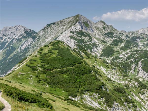Alpine lakes of Slovenia holiday