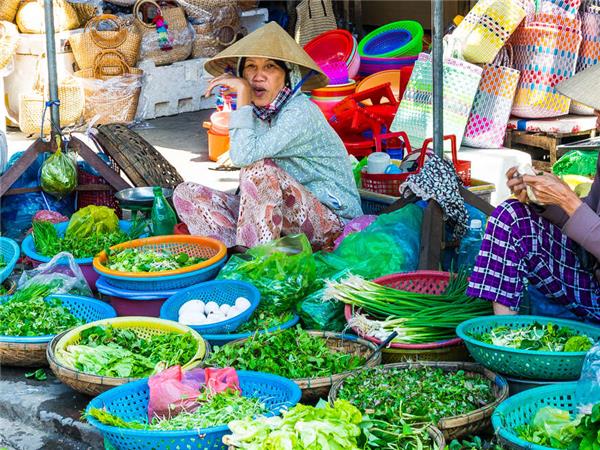 Vietnam food and culture holiday