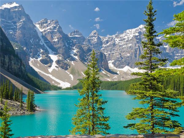 Walking in the Canadian Rockies holiday