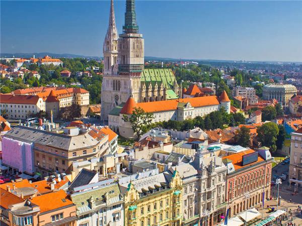 Walks and coastal towns of Croatia holiday