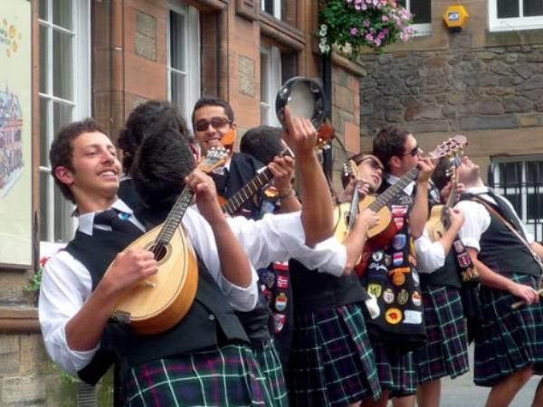 Scotland by boat and bike holiday
