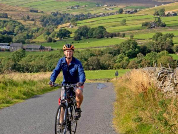 Coast to Coast cycling holiday in England