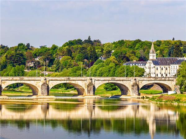 France cycling holiday, Loire Valley