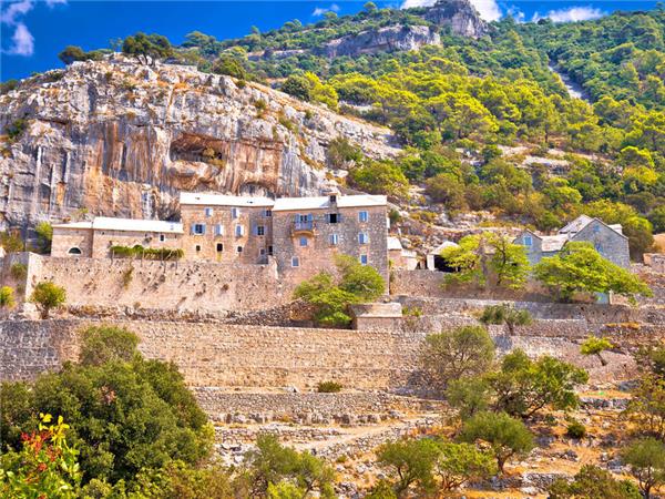 Dalmatian Island hopping in Croatia