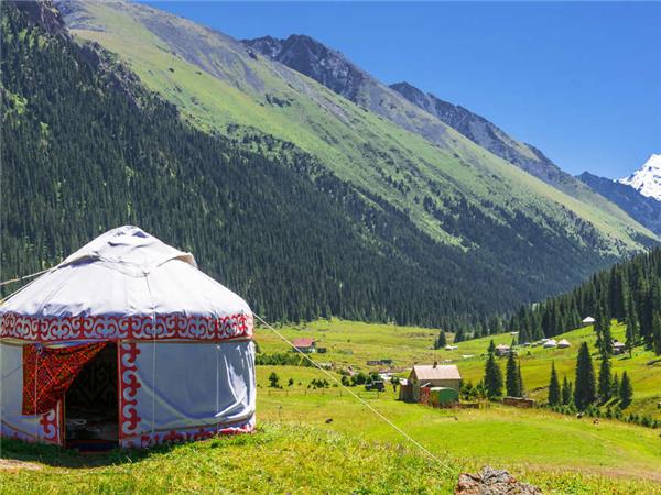 Kyrgyzstan Silk Road holiday