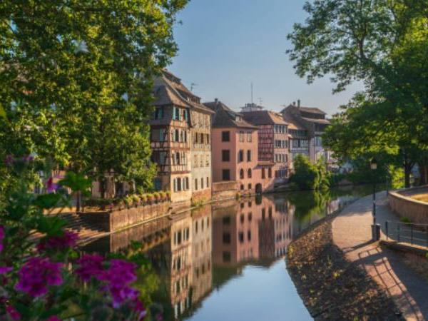 Alsace cycling holiday in France