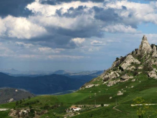 Magna Via Francigena walking holiday in Sicily