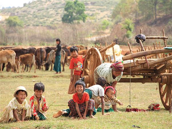 Burma holidays, small group tour
