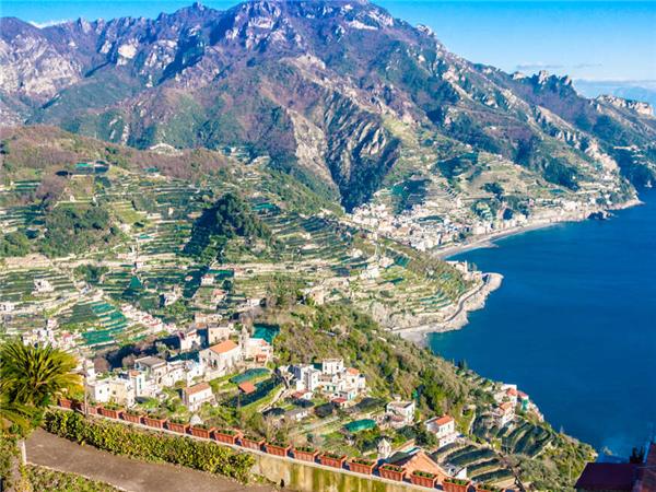 Amalfi coast walking holiday in Italy