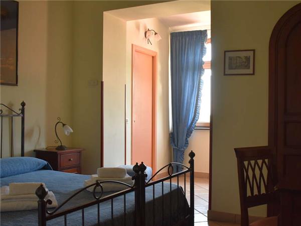 Guided walking holiday, Amalfi Coast