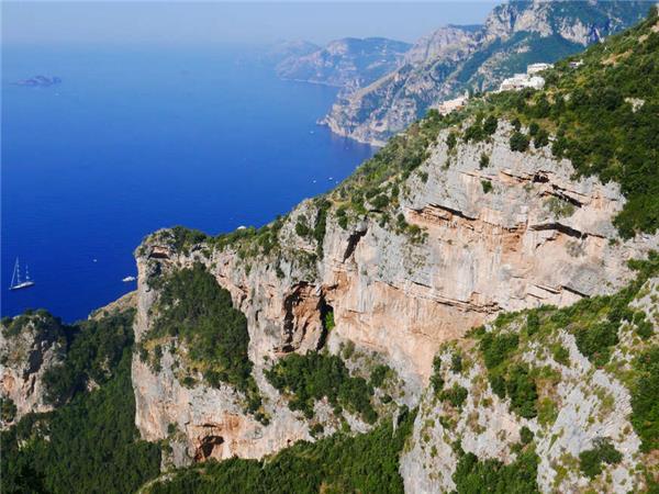 Guided walking holiday, Amalfi Coast