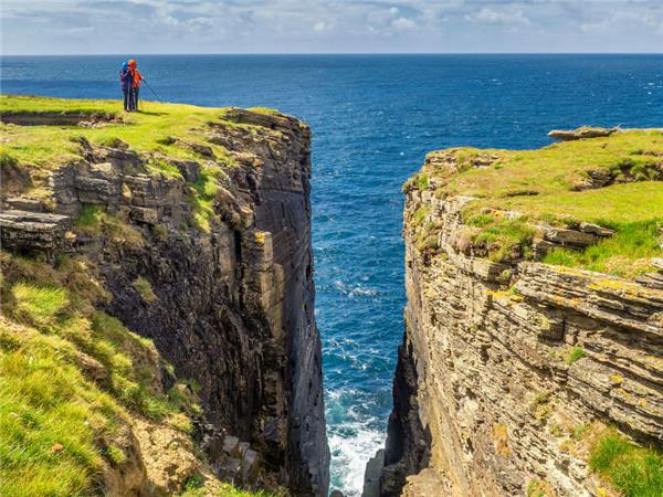 Walking Scotland�s Orkney Islands holiday