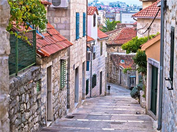 Split to Dubrovnik small group tour