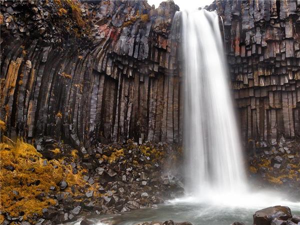 Iceland small group tours with added comfort