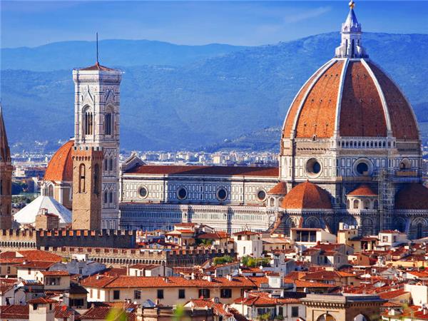 Southern Tuscany walking and wine holiday