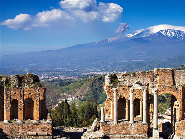 Sicily walking holiday