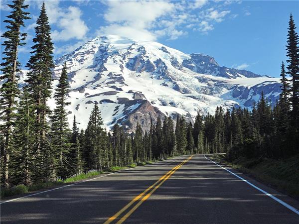 Pacific Northwest small group holiday