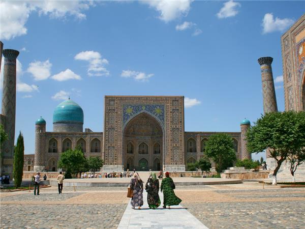 Uzbekistan small group tour with added comfort