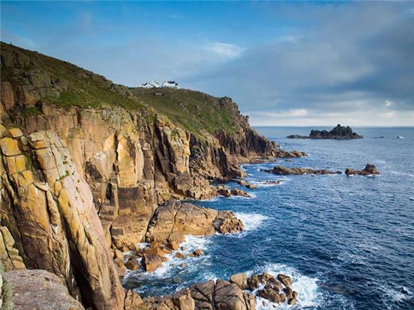 Cornwall coast walking holiday, small group