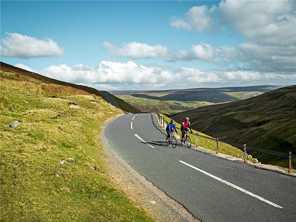 England road cycling holiday, coast to coast