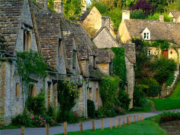 Southern England walking holiday