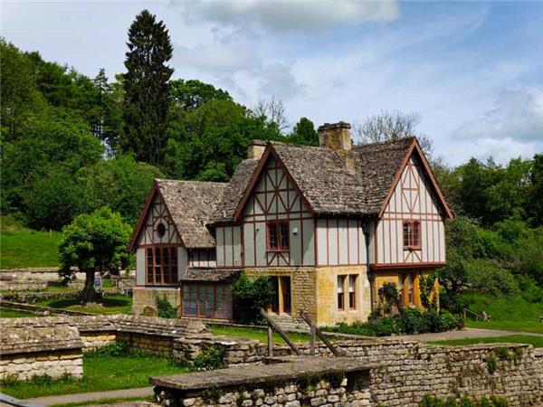 Southern England walking holiday