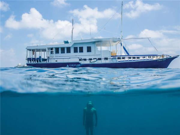 Maldives holidays, Dhoni cruise