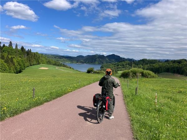 Poland cycling holiday VeloDunajec route