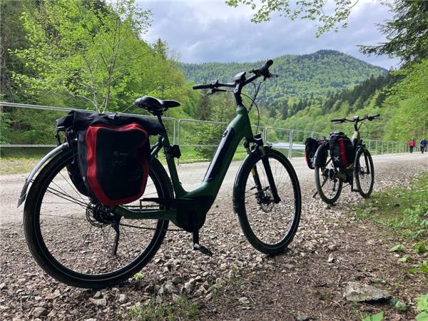 Poland cycling holiday VeloDunajec route