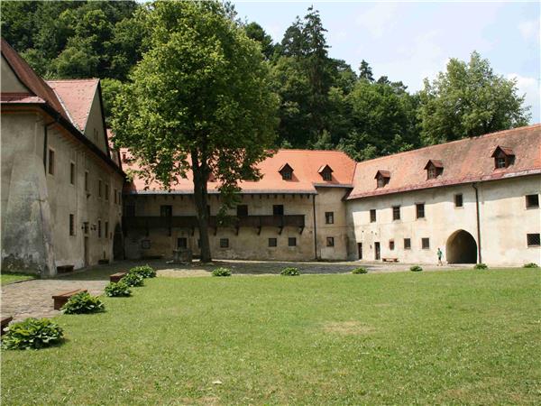 Poland cycling holiday VeloDunajec route