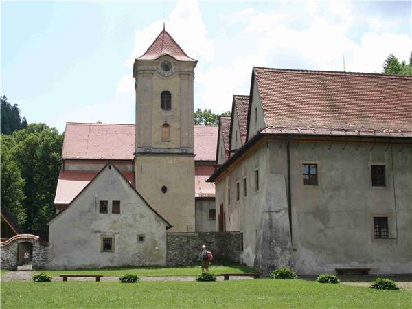 Poland cycling holiday VeloDunajec route